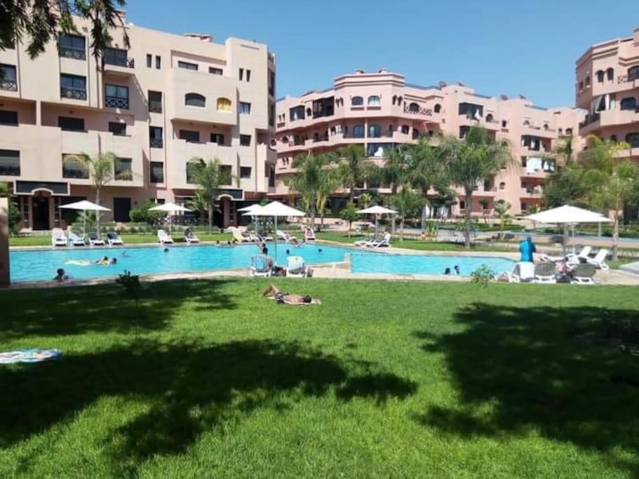 Appartement Confortable Avec 5 Piscines 马拉喀什 外观 照片