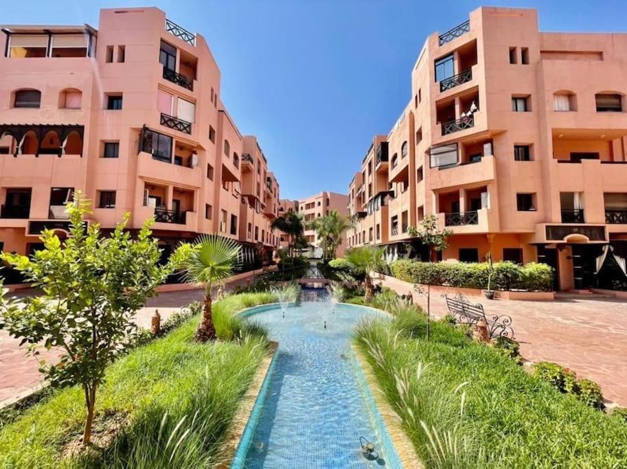 Appartement Confortable Avec 5 Piscines 马拉喀什 外观 照片